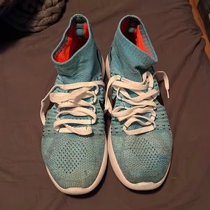 Nike Mens Lunarepic size 10.5
